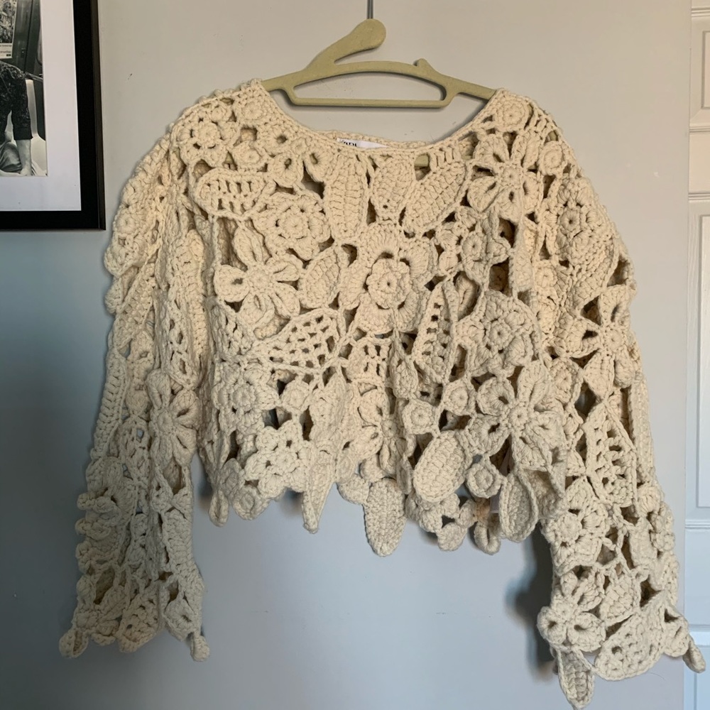 Zara crochet sweater